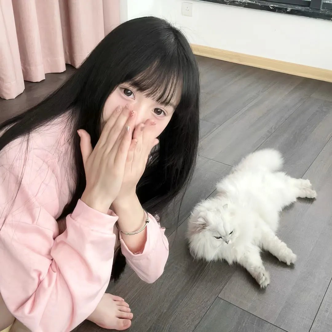 花花公子之千面女陪游